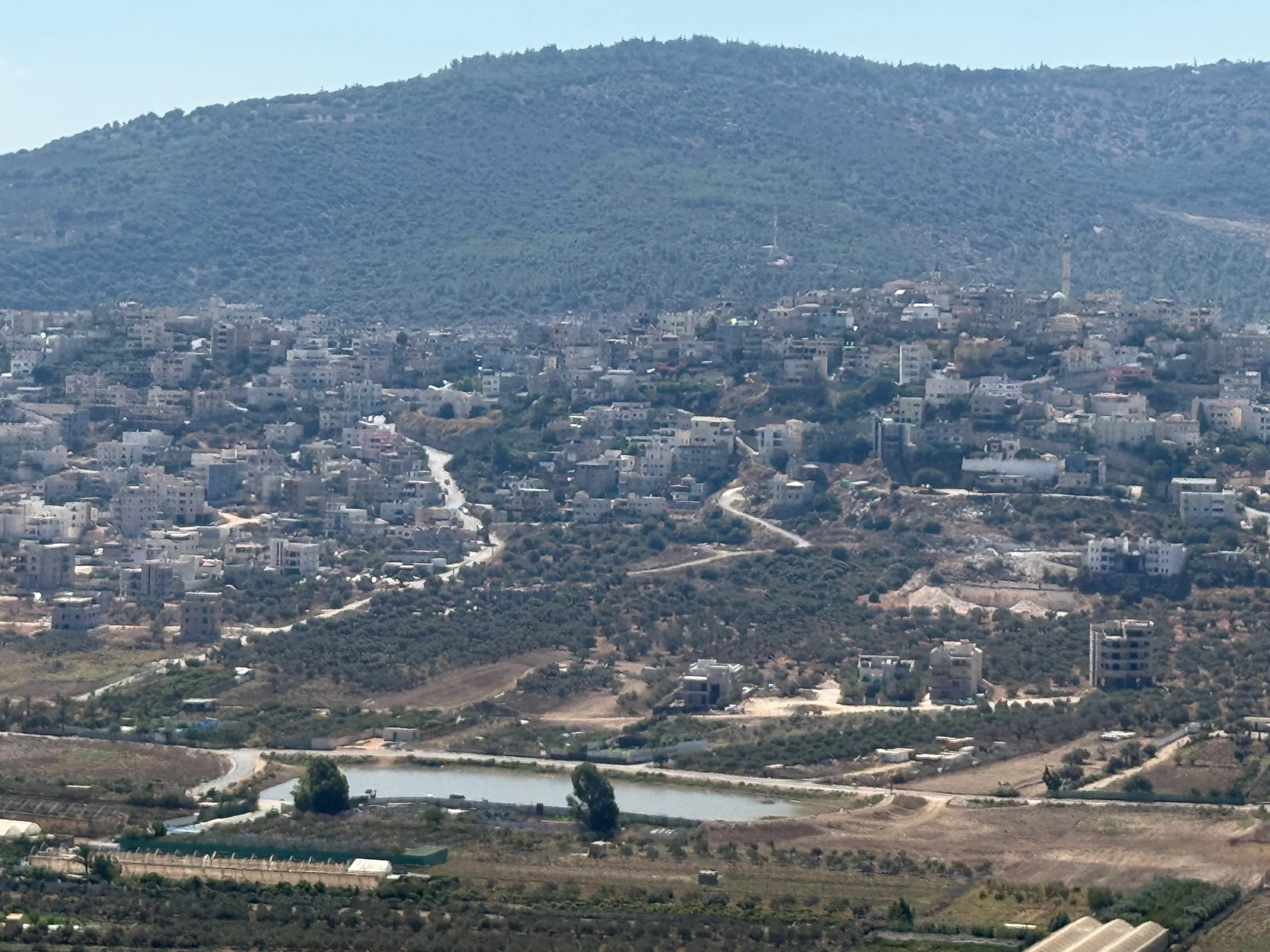 דייר חנא, מבט מצפון על הכפר