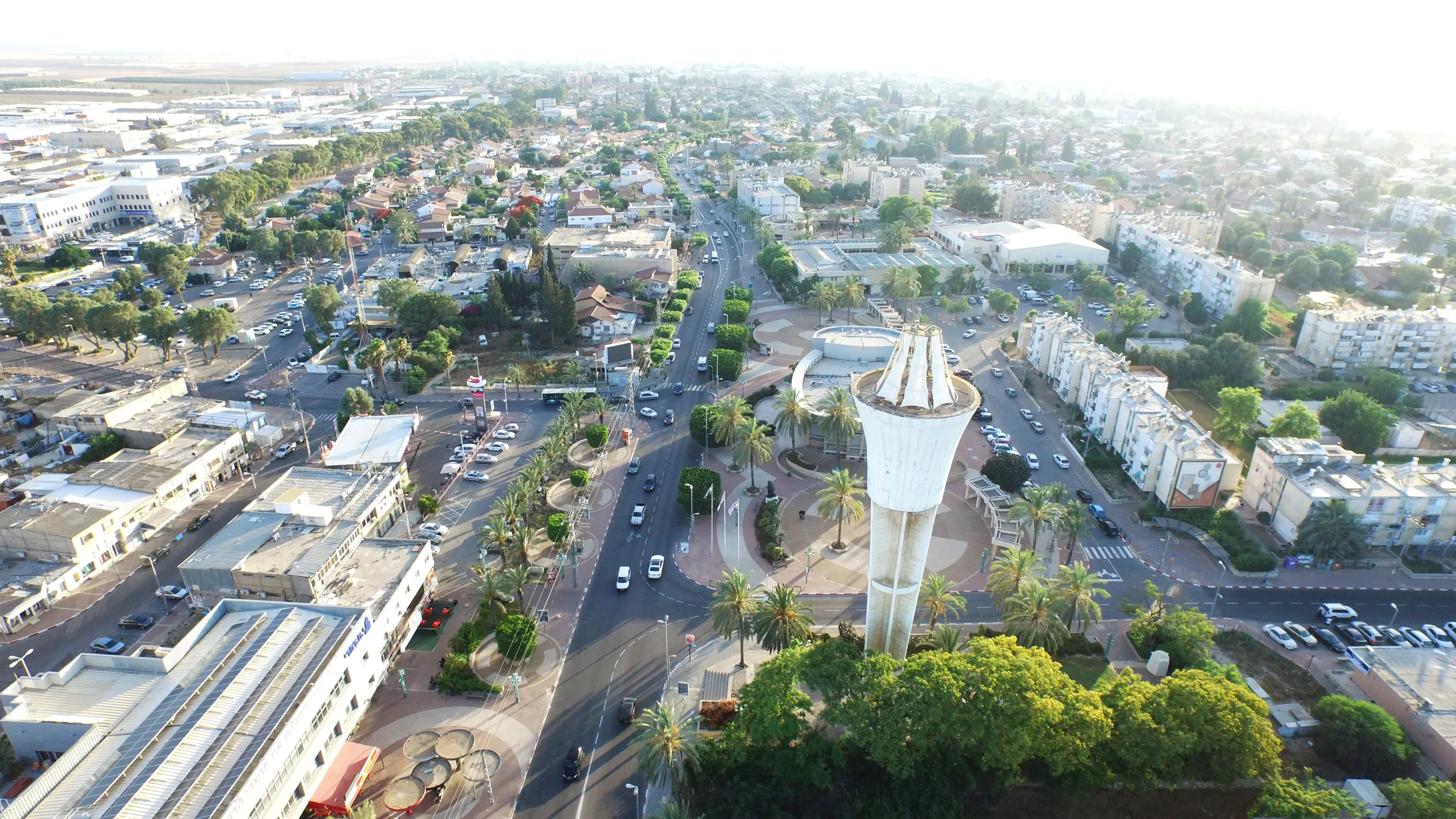 נתיבות, מבט מהאוויר על מגדל המים ומרכז העיר